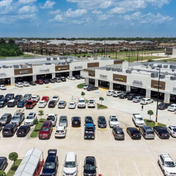 为何凯蒂亚洲城能成为国际品牌的热门据点?Josie Lin 在《Houston Chronicle》专访揭示成功之道!