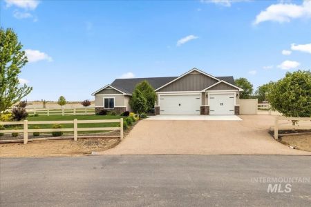 25852, Chandler Dr
