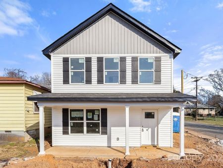 3000 Celia Ave