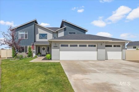 13394, Deodar St